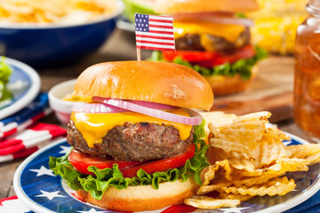 Homemade Memorial Day Hamburger Picnic