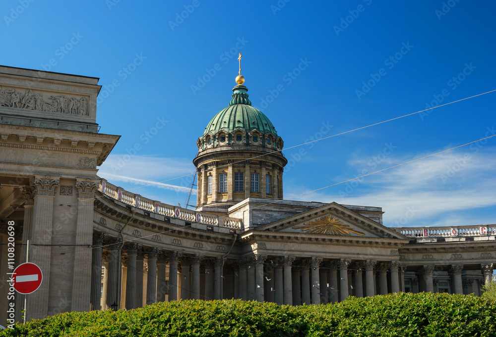 Obraz premium Kazan Cathedral -Cathedral of the Kazan Icon of the Mother of God-. Saint Petersburg, Russia