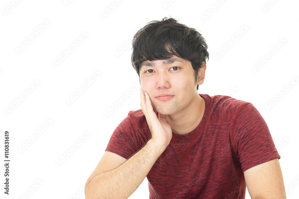 微笑む青年 微笑む青年
