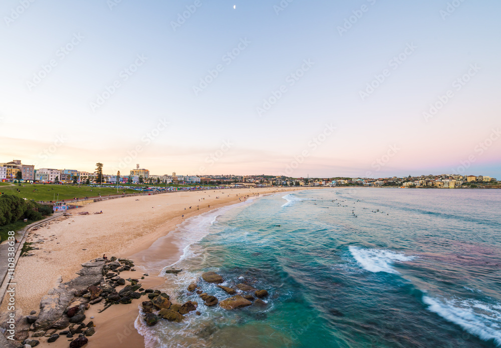 Fototapeta premium Overlooking Bondi Beach in Sydney during the sunset.