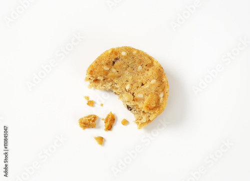 Nut and seed cookie