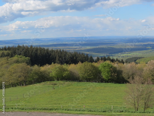 Bourgogne - Saône-et-Loire - Vue panoramique du Mont-Saint-Romain