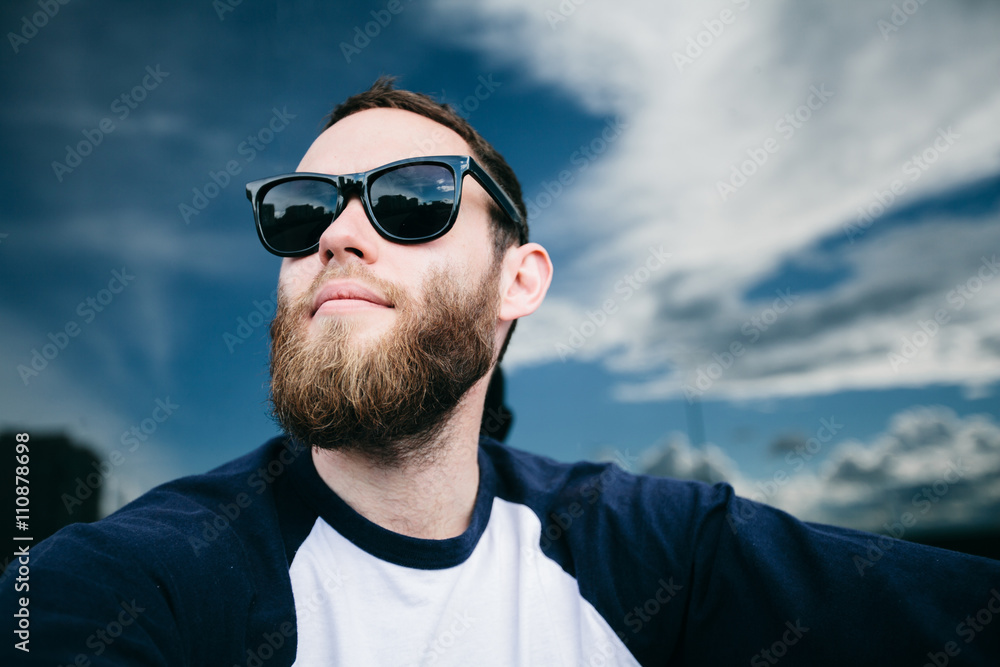 hipster man wearing glasses hipster man wearing glasses