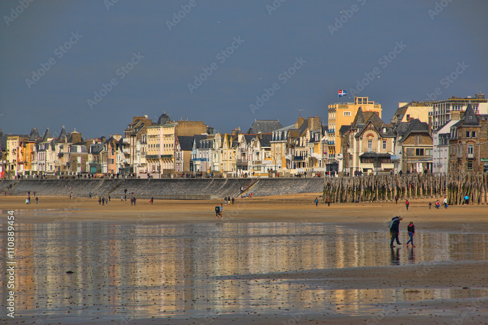 Fototapeta premium Saint Malo Beach