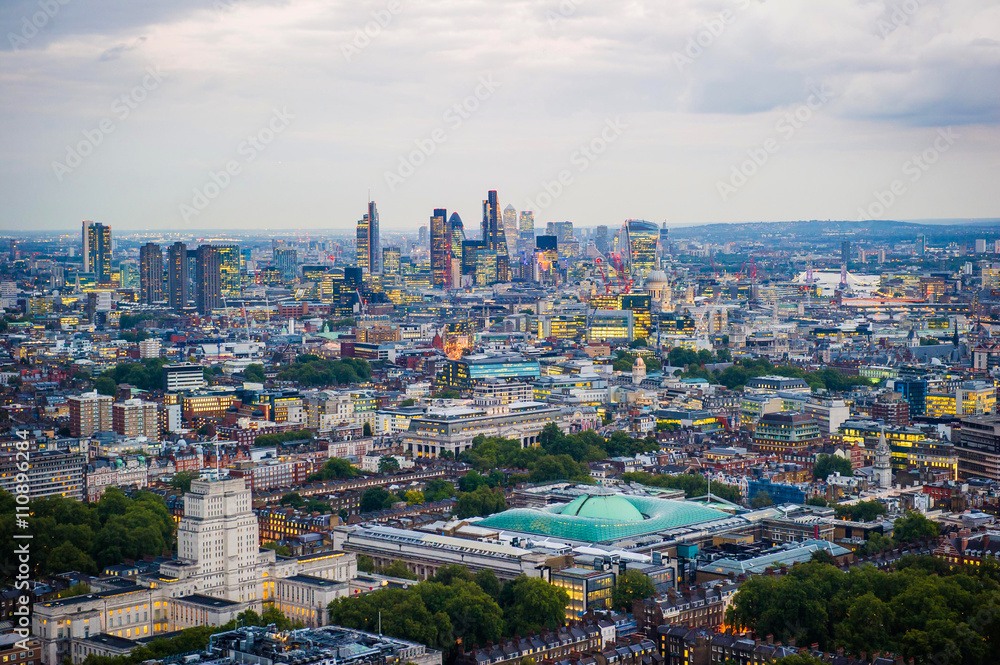 Elevated cityscape and skyline at dusk, London, England, UK Elevated cityscape and skyline at dusk, London, England, UK