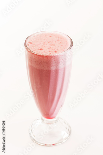 strawberry milk cocktail