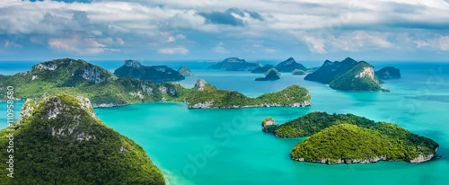Obraz  z motywem Tropical group of islands in Ang Thong National Marine Park.