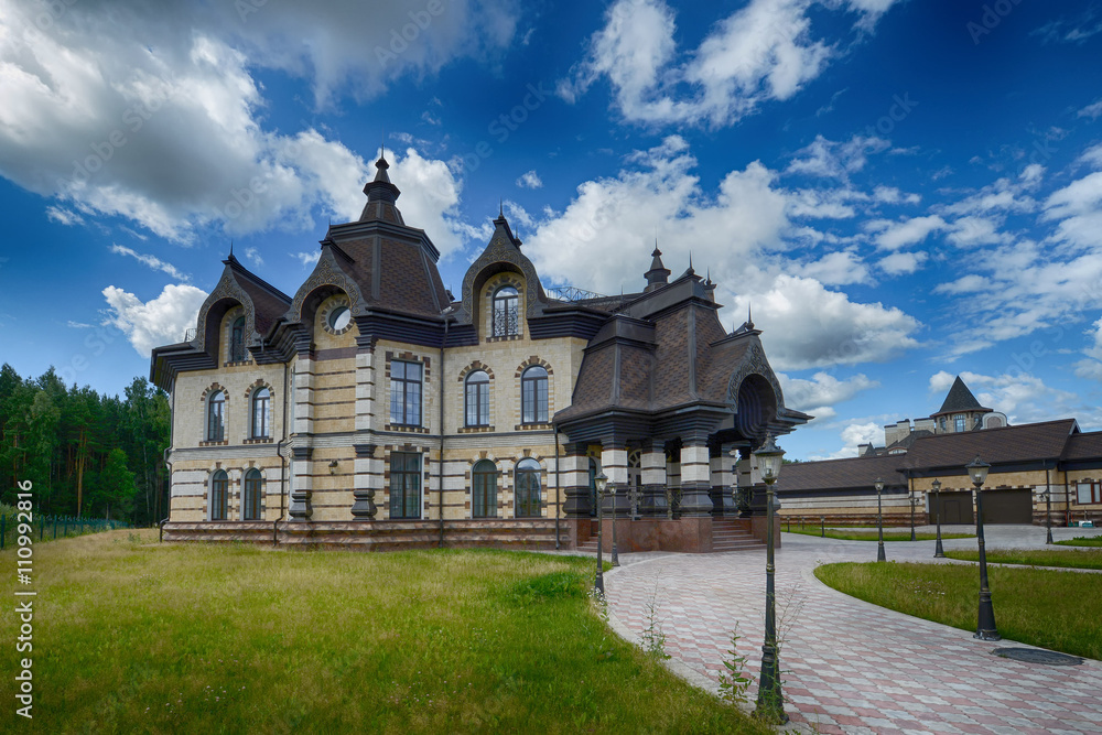 country house country house