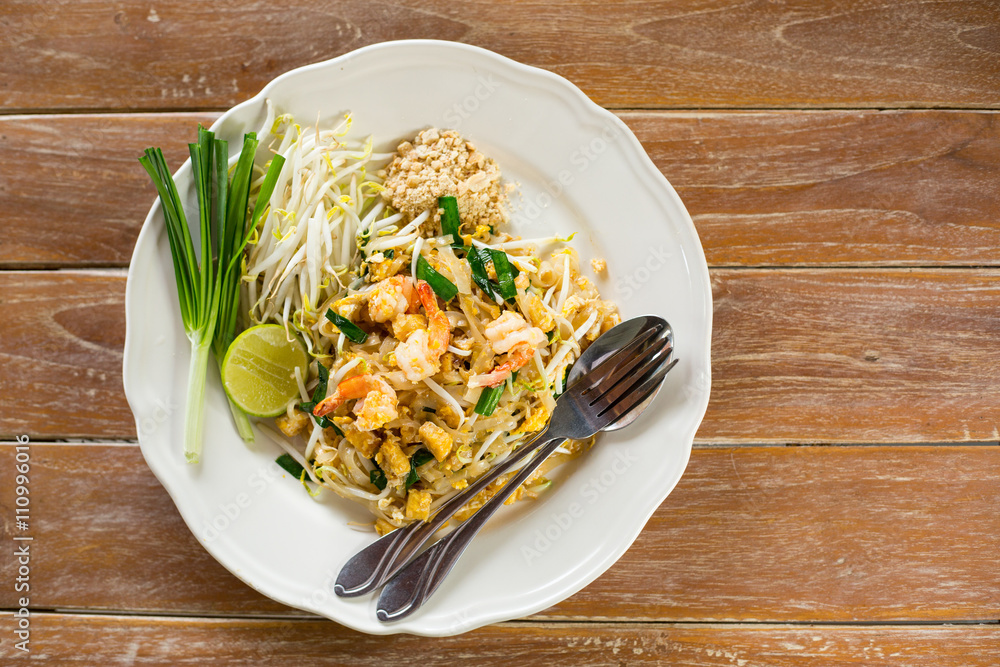 Pad Thai noodle food