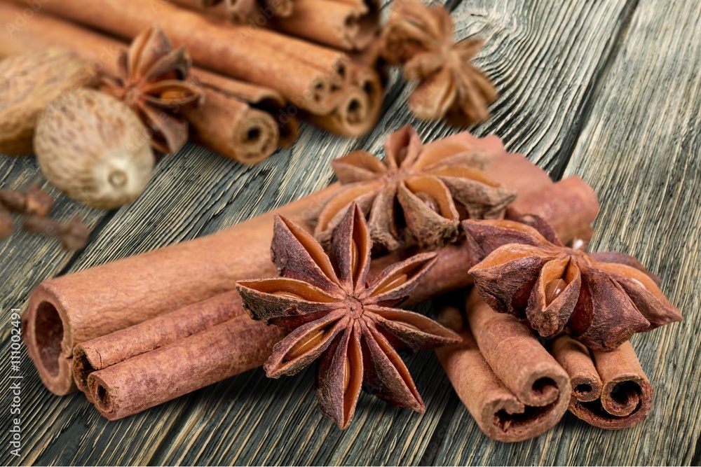 Cinnamon. Cinnamon.
