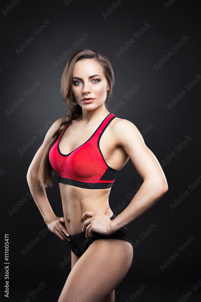 Obraz premium Fitness female looking at camera