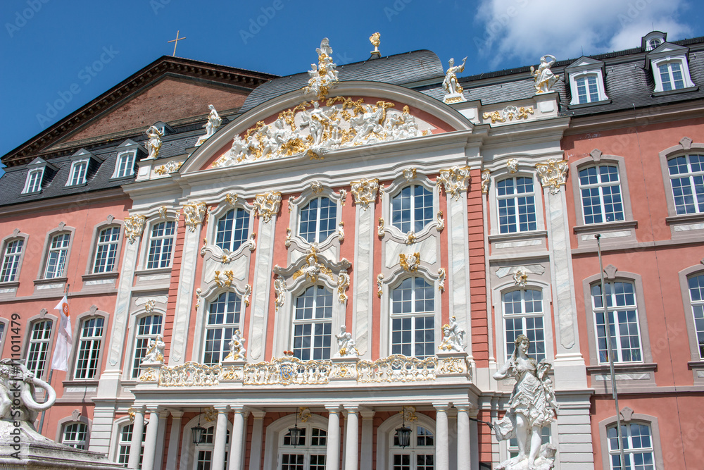 Kurfürstliches Palais (Schloss) und Konstantinbasilika Trier Rheinland-Pfalz