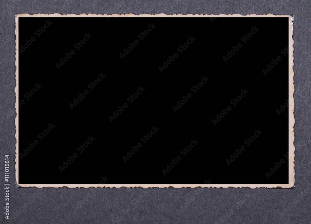 Obraz premium Blank page old photo album with old photo