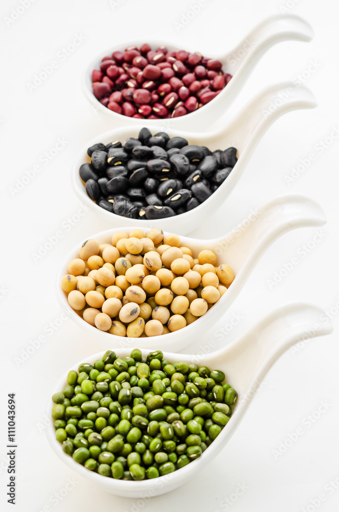 Set of beans. Set of beans.