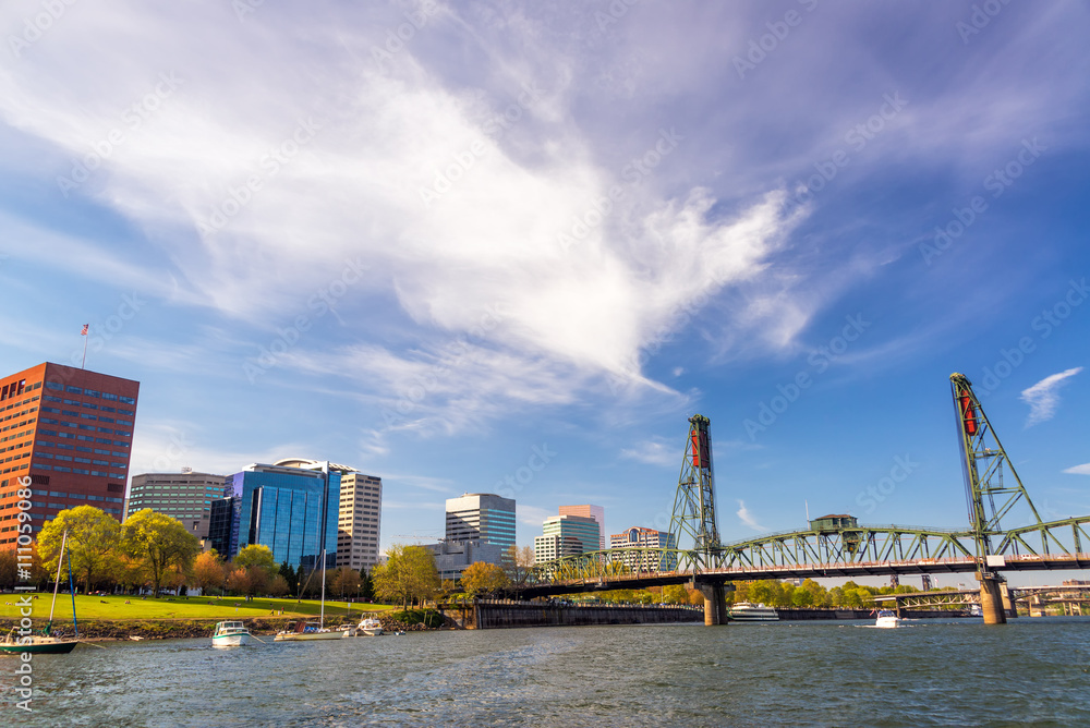 Downtown Portland and Hawthorne Bridge Downtown Portland and Hawthorne Bridge