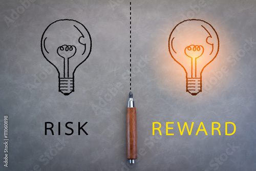 Obraz na plátně risk and reward word