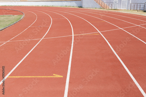 athletics track © vaakim