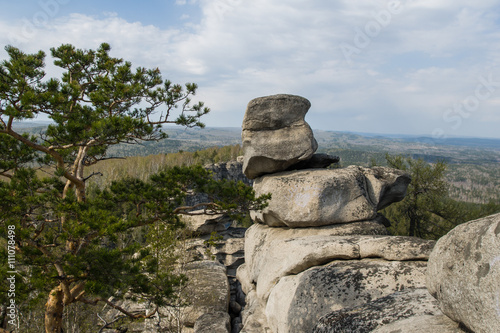 granite rock ridge Shihan