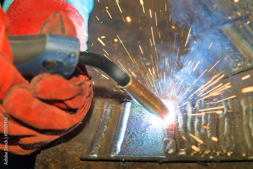 Foto the welding spark light in close-up scene