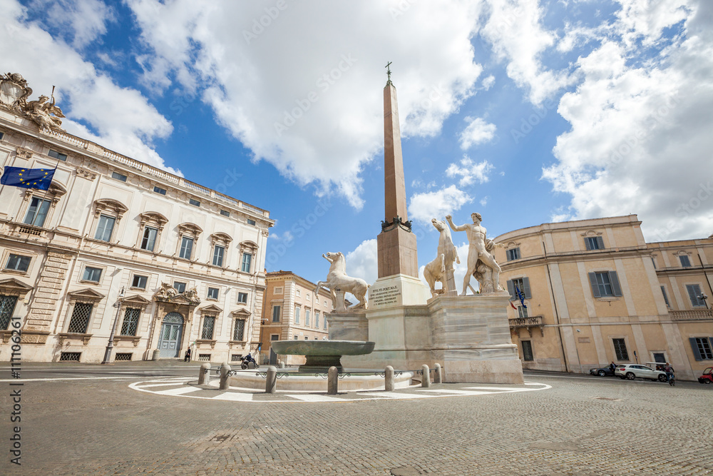The Piazza del Quirinale with the Quirinal Palace and the Fountain of Dioscuri in Rome, Lazio, Italy.