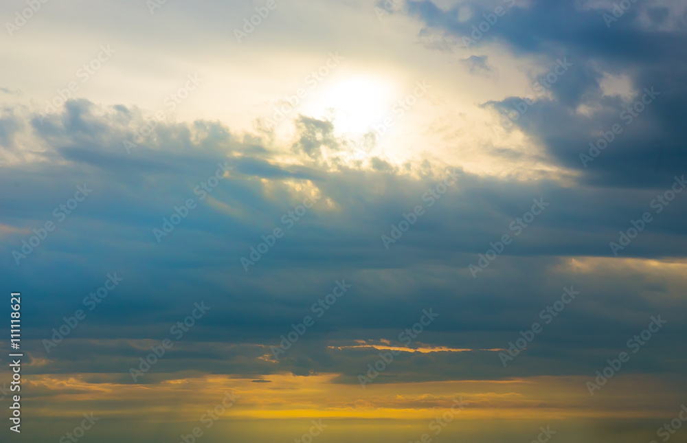 Obraz premium beautiful bright sunset