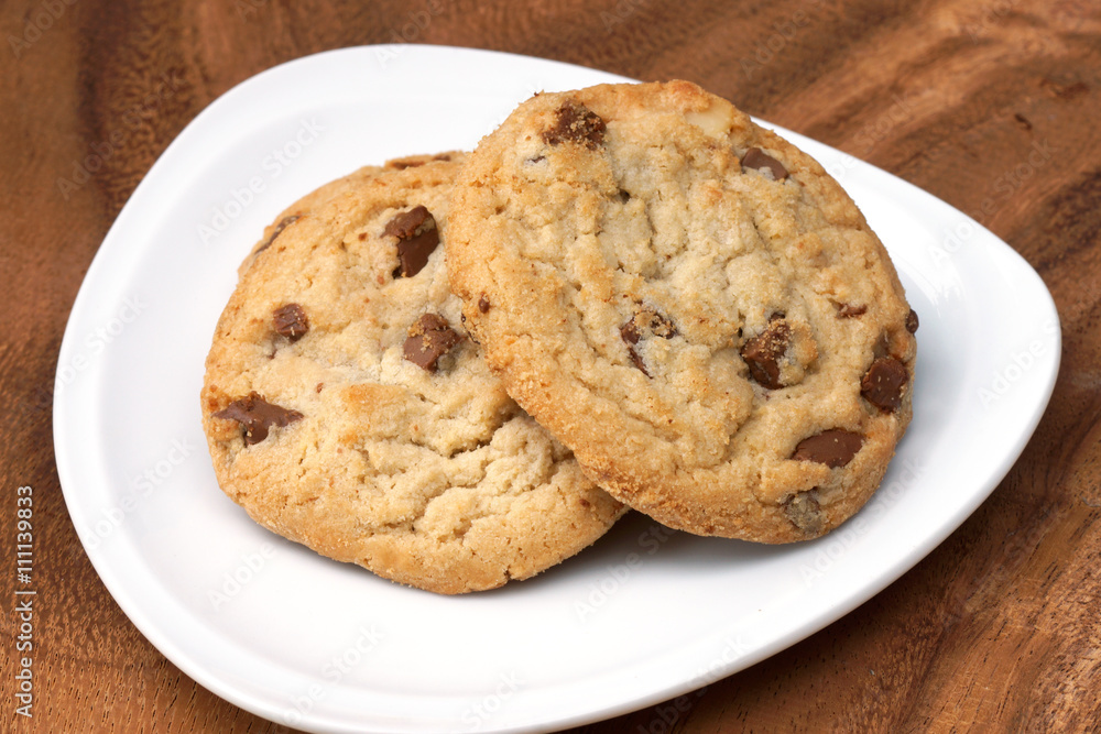 Milk chocolate macadamia, Chocolate chunk crispy cookies. Milk chocolate macadamia, Chocolate chunk crispy cookies.