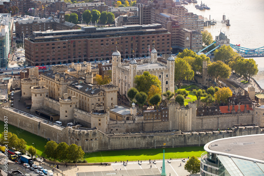 Obraz premium Widok Tower of London. Panorama z 32 piętra