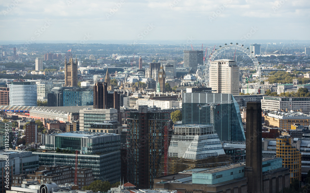 Obraz premium London panorama Westminster side of the city and London eye