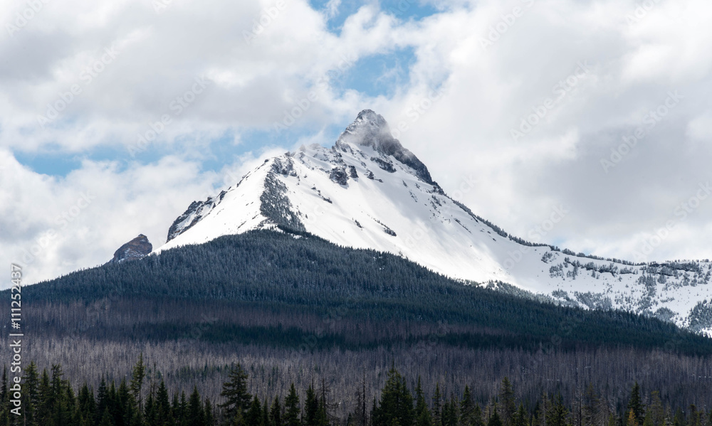 Snow-covered Mount Washington in the Cascade Range in central Oregon