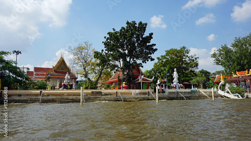 rivercruise in bangkok photo