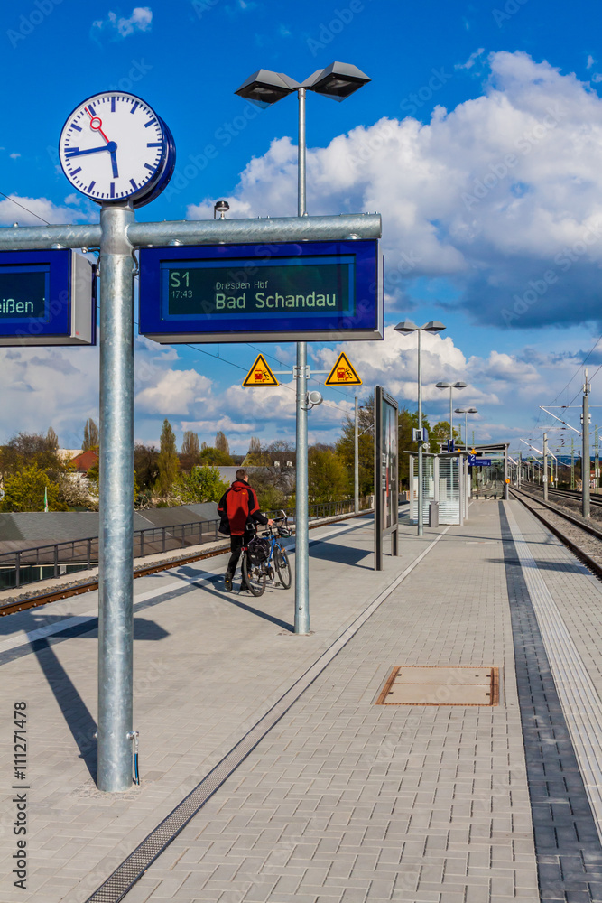Fototapeta premium Bahnsteig