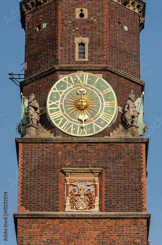 Zegar na ratuszowej wieży