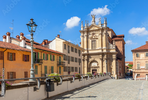 Fototapeta Naklejka Na Ścianę i Meble -  Colorful houses and church in Bra, Italy.