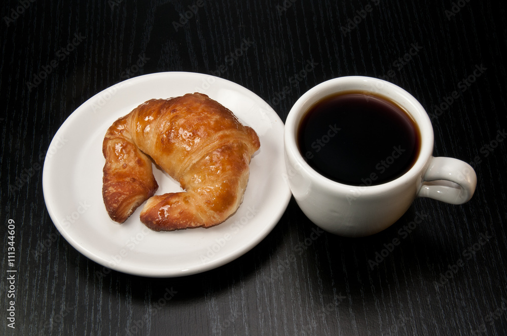 Desayuno con medialuna Desayuno con medialuna