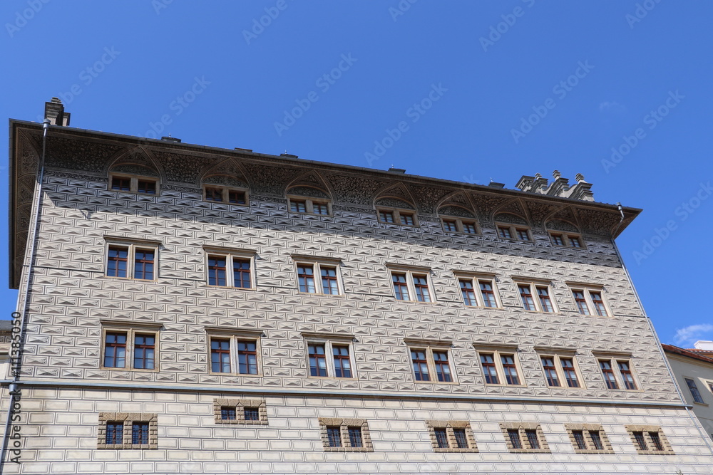 Façade d’immeuble classique à Prague Façade d’immeuble classique à Prague