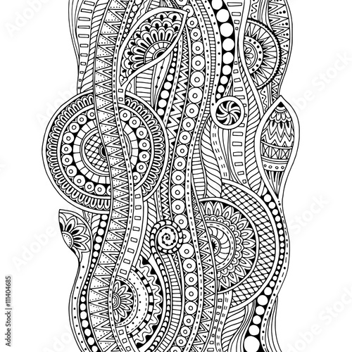 Ethnic floral zentangle, doodle background pattern in vector. Henna paisley mehndi doodles design tribal design element. Black and white pattern for coloring book for adults and kids.