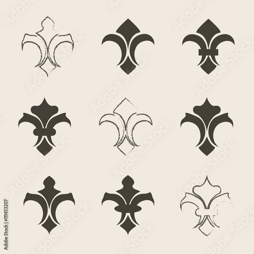 Engraving fleur de lis icons set. Antique decoration fleur de lis