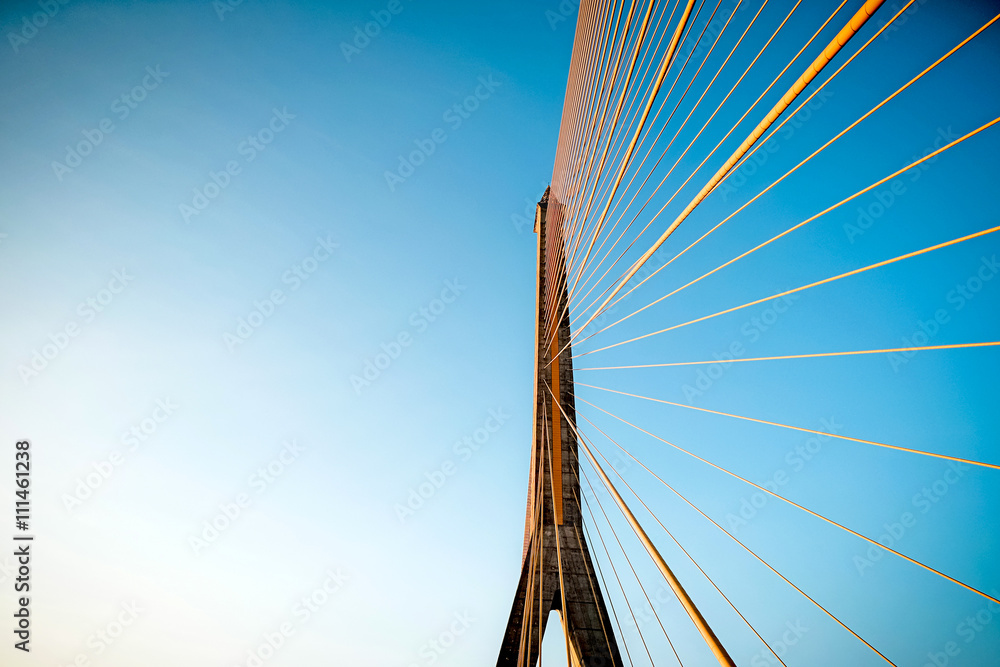 Obraz premium suspension bridge in the sky