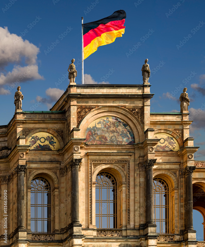 Maximilianeum Landtag  Bayern sehenswürdigkeiten Münchner Parlament des Freistaats hochauflösend Panorama HD