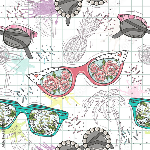 Cute summer abstract pattern. Seamless pattern with sunglasses. Fun pattern for children or teenager girls.