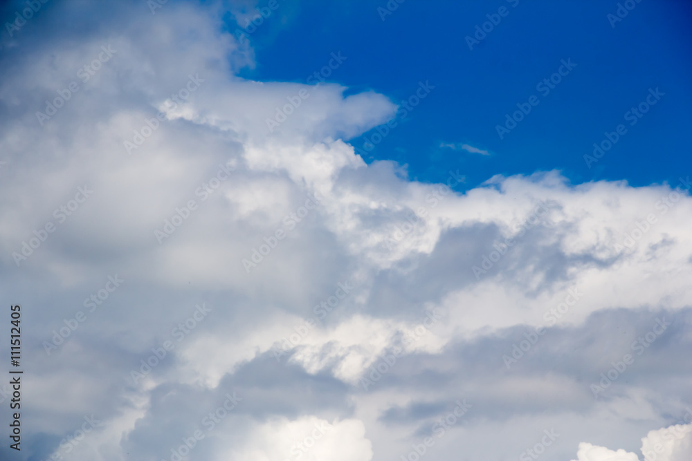 Obraz premium blue sky white clouds blur