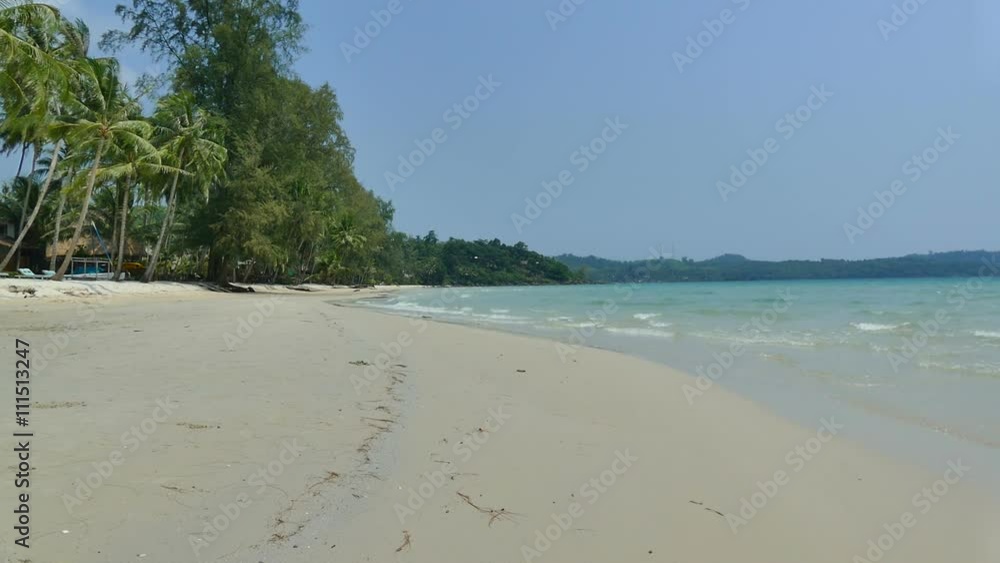 Nature with tropical sea and beach on white cloud and blue sky
Nature with tropical sea and beach on white cloud and blue sky