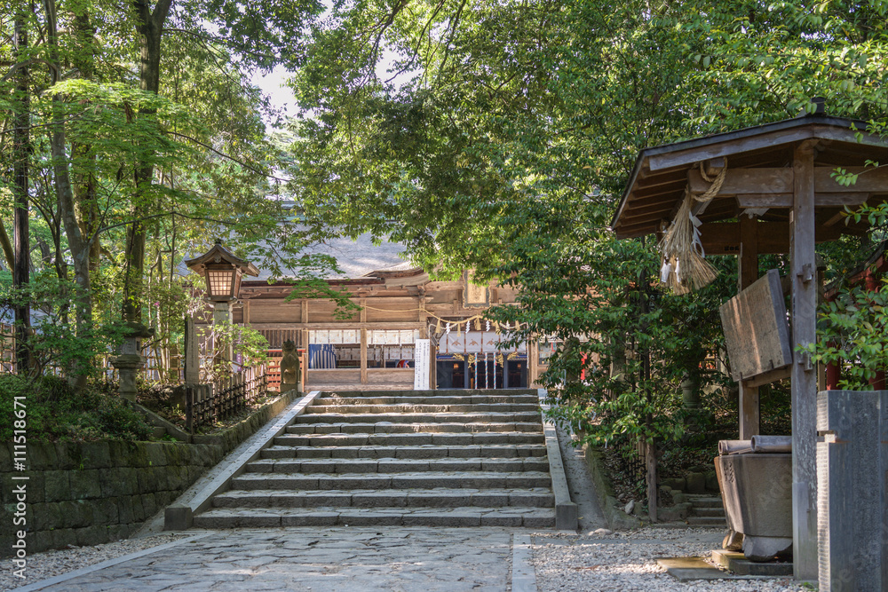 大崎八幡宮の境内風景