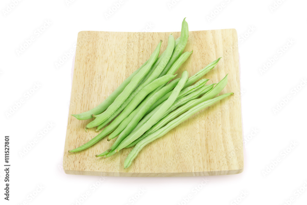 green peas isolated on white background. green peas isolated on white background.