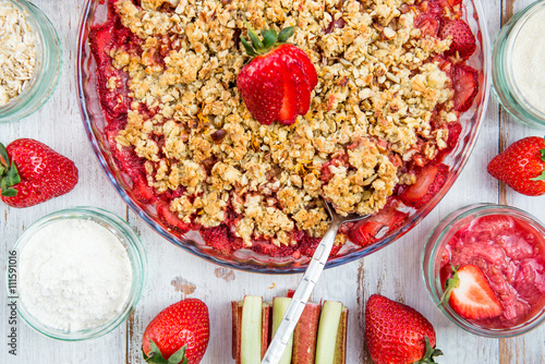 Tableau sur toile Rhubarb and Strawberry crumble with all ingredients