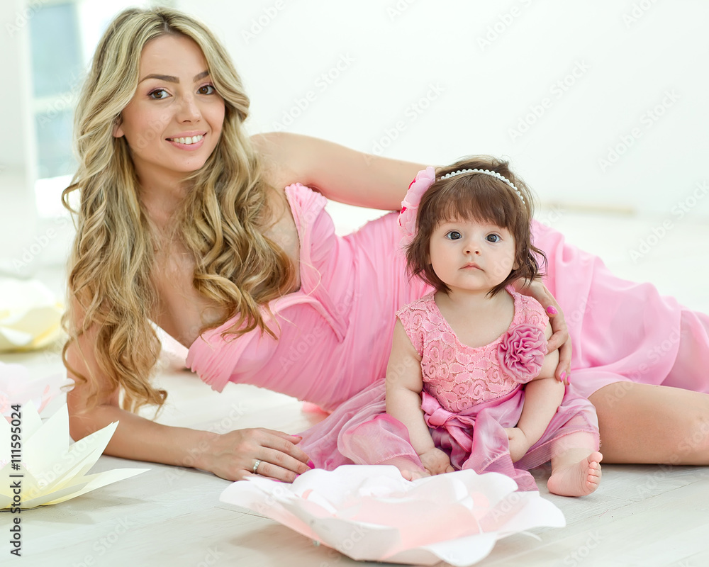 Mother princess and baby princess Mother princess and baby princess