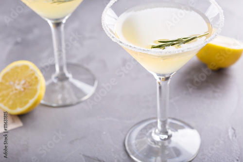 Lemonade martini with rosemary