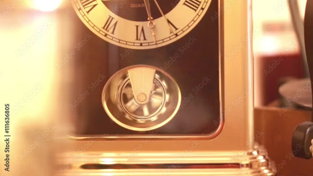 clock ticking and spinning pendulum clock ticking and spinning pendulum