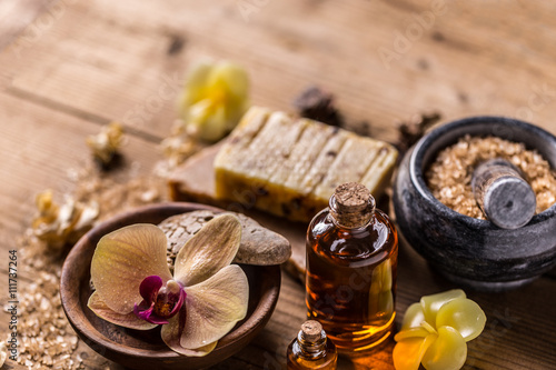 Obraz na plátně Brown dayspa nature set