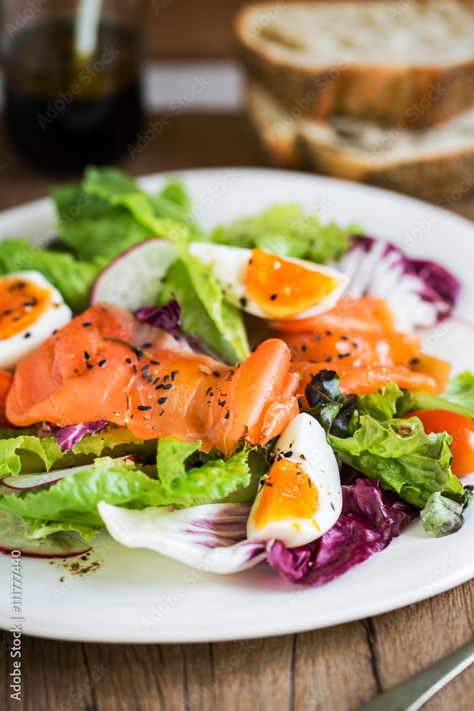 Smoked Salmon with boiled eggs salad Smoked Salmon with boiled eggs salad